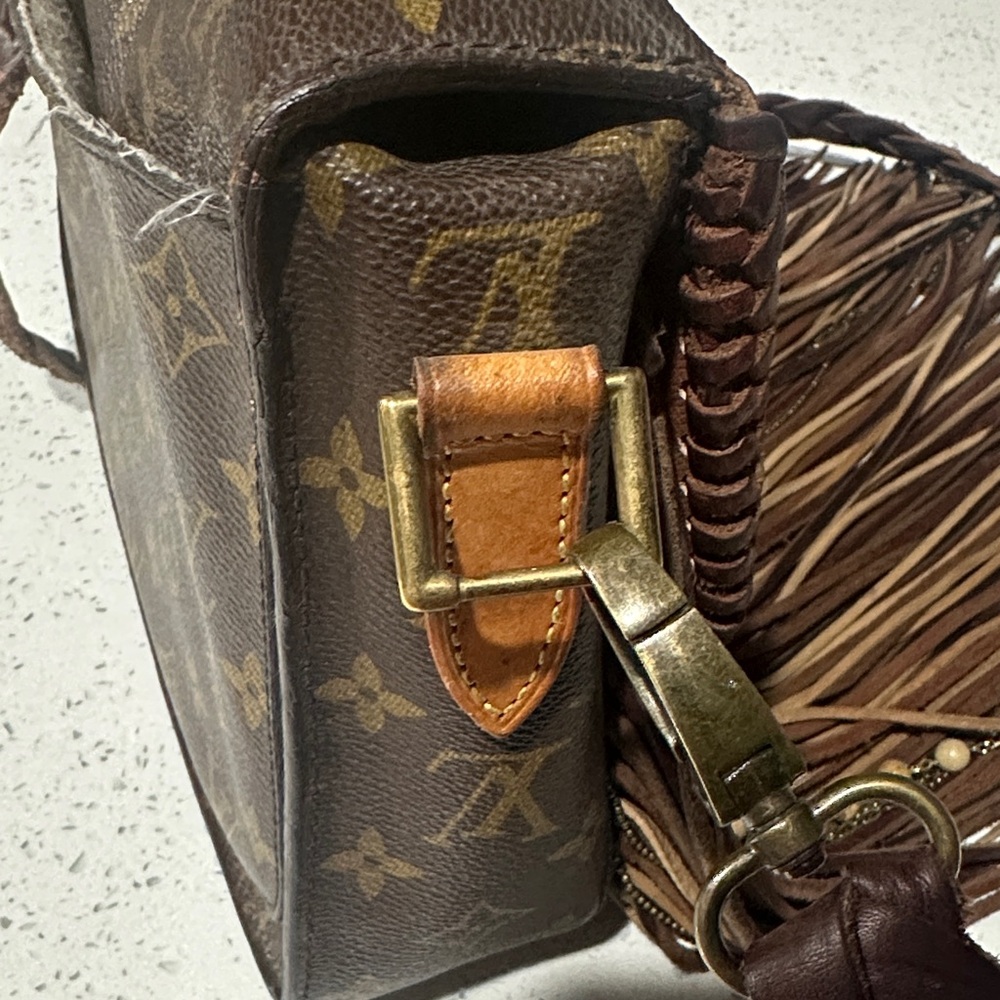 Vintage Boho- Louis Vuitton World Traveler - Picture 10 of 13